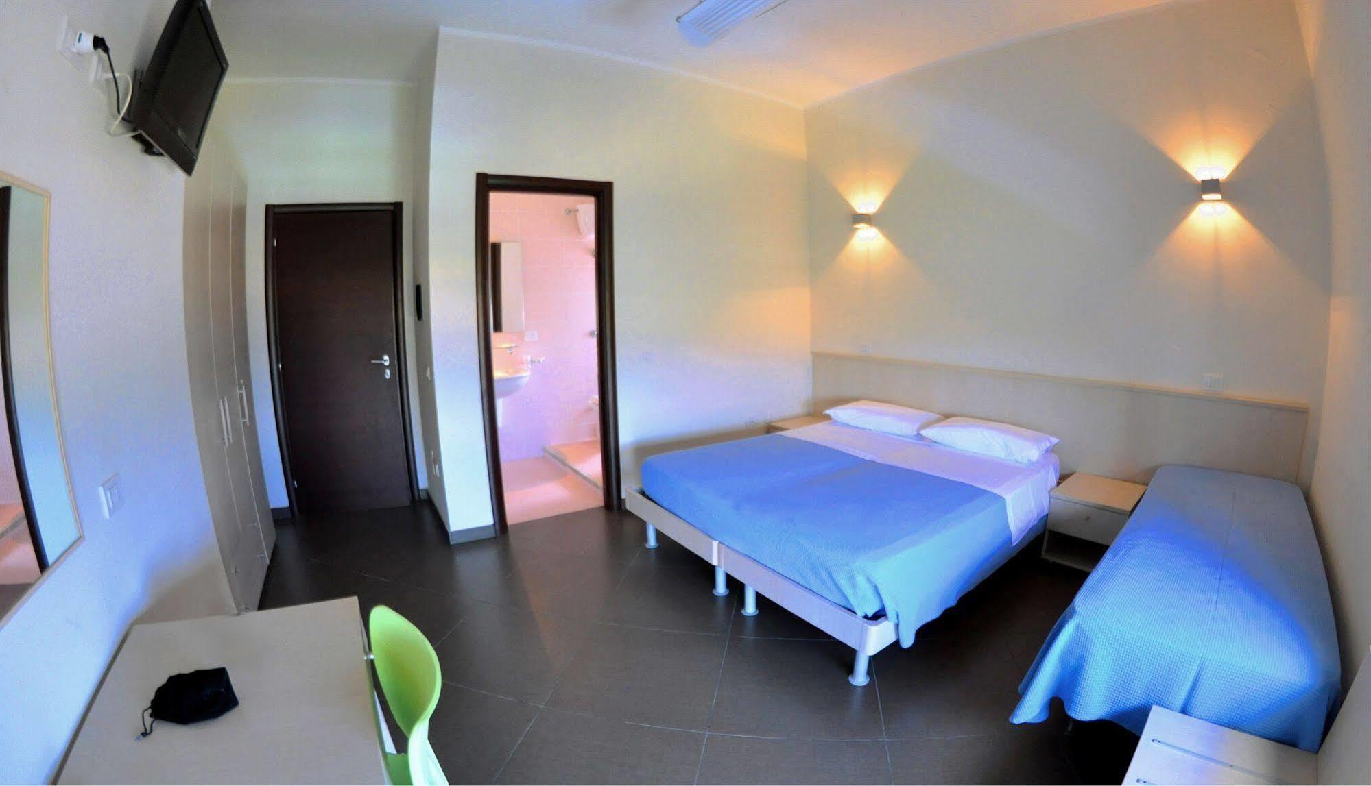 Albergo Riviera Spineta バッティパーリア エクステリア 写真