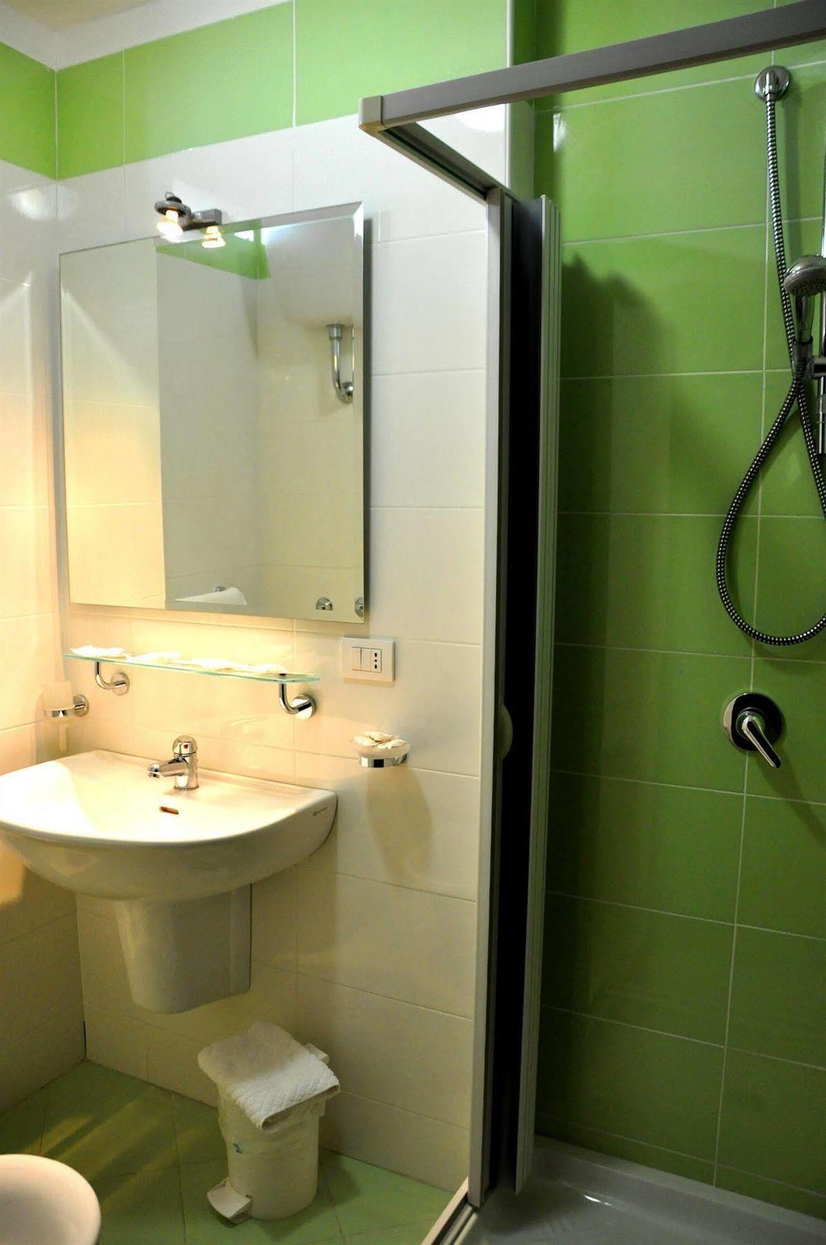 Albergo Riviera Spineta バッティパーリア エクステリア 写真