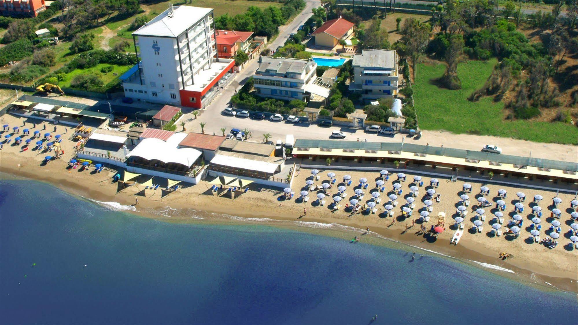 Albergo Riviera Spineta バッティパーリア エクステリア 写真